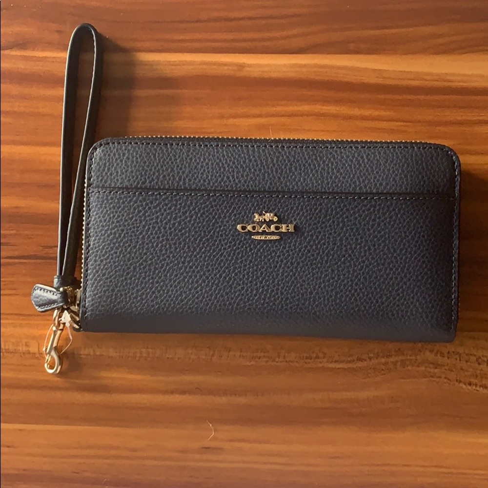 Coach leather wristlet